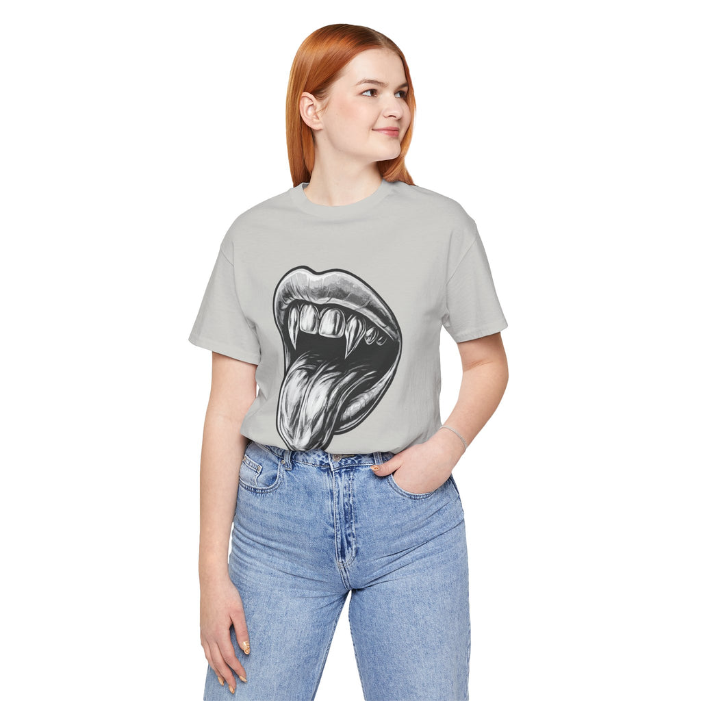 I DONT BITE UNLESS ASKED Graphic Tee