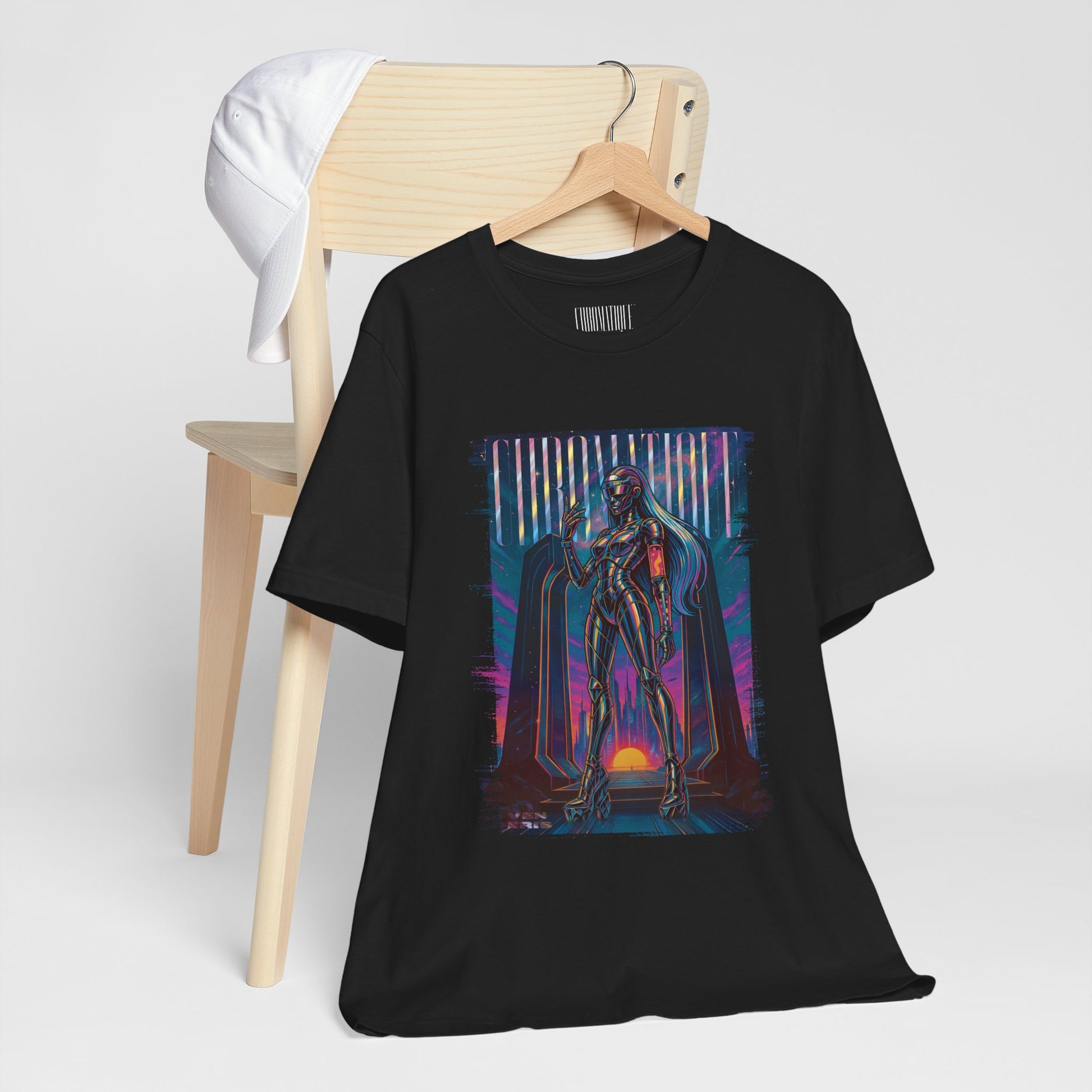 Veneris Graphic Tee | CHROMATIQUE Collection