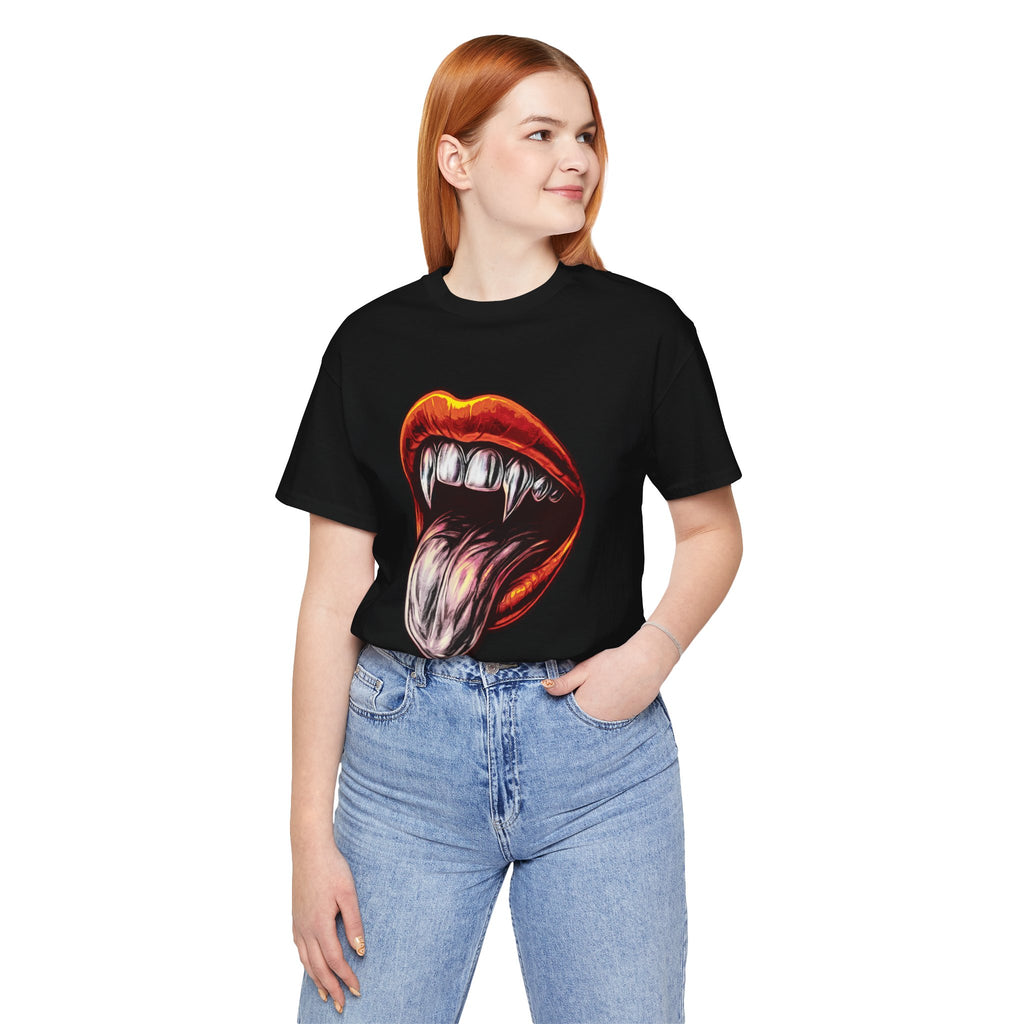 I DONT BITE UNLESS ASKED Graphic Tee