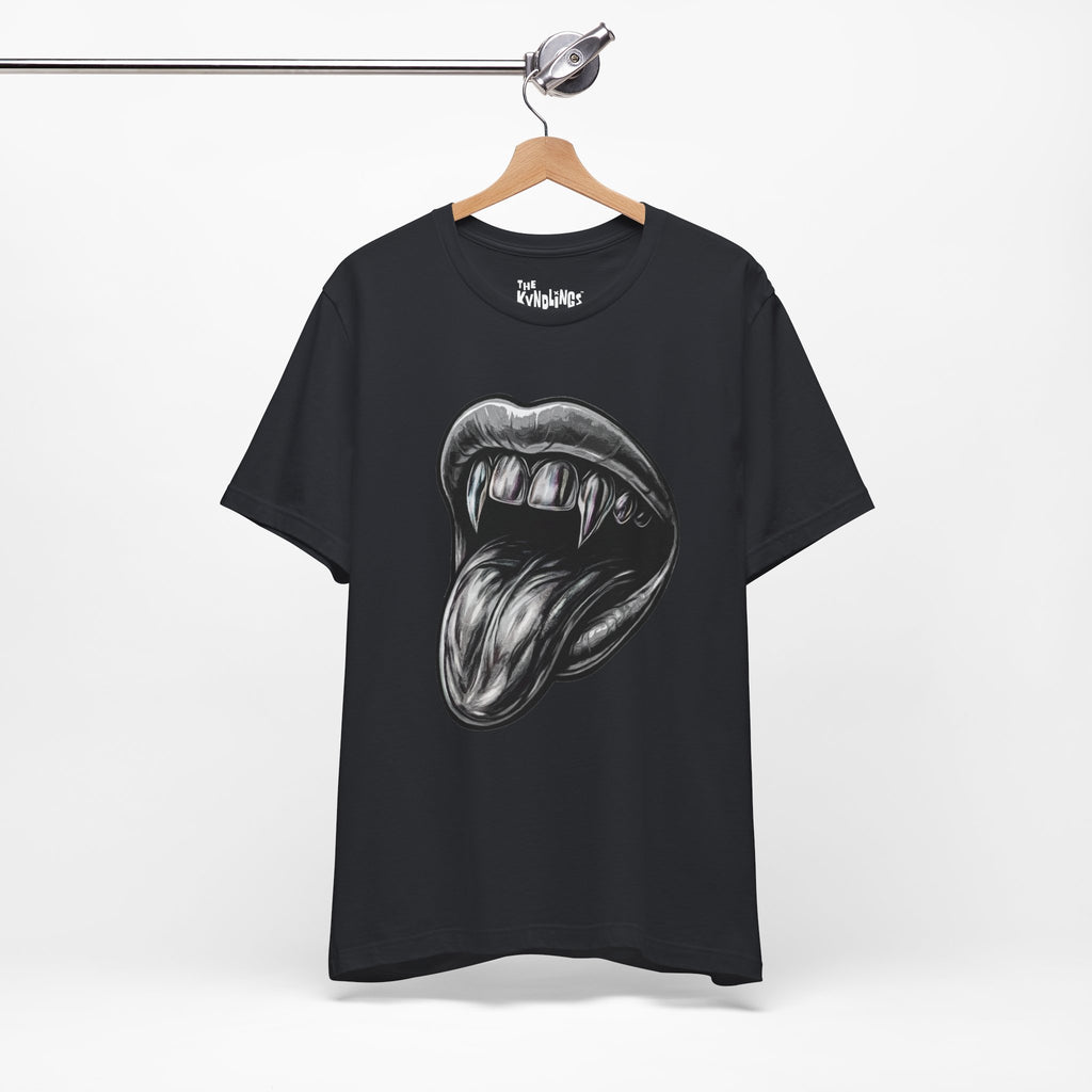 I DONT BITE UNLESS ASKED Graphic Tee